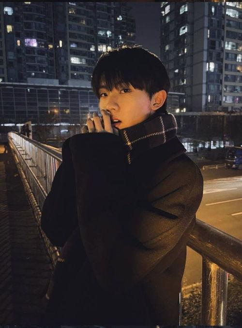 豆瓣爆料马嘉祺视频,豆瓣热议,揭秘明星幕后生活 第2张 豆瓣爆料马嘉祺视频,豆瓣热议,揭秘明星幕后生活 第2张